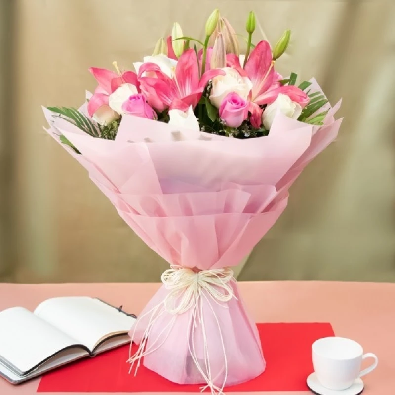 Lilies With White And Pink Roses