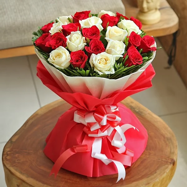 Red and White Roses Bouquet